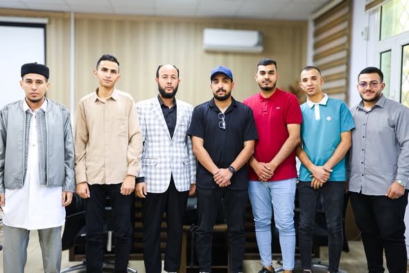 عملية التسليم والاستلام لرئاسة اتحاد طلبة كلية الدراسات الإسلامية،